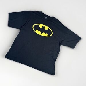 Batman Size 2XL Black Shirt XXL Bat logo Cotton Crew Neck Short Sleeves DC Comic